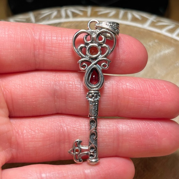 Vintage BJC Samuel Benham Garnet & Citrine Sterling Silver 18K Gold Key Pendant - Picture 14 of 16